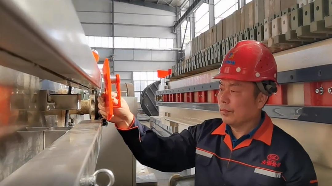 疫情難擋服務(wù)心｜不顧“疫”切，奮戰(zhàn)海外的售后服務(wù)工程師(圖1)