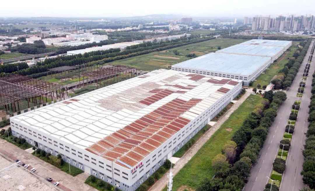 《人民日報》采訪組深入大張公司調(diào)研采訪(圖1)